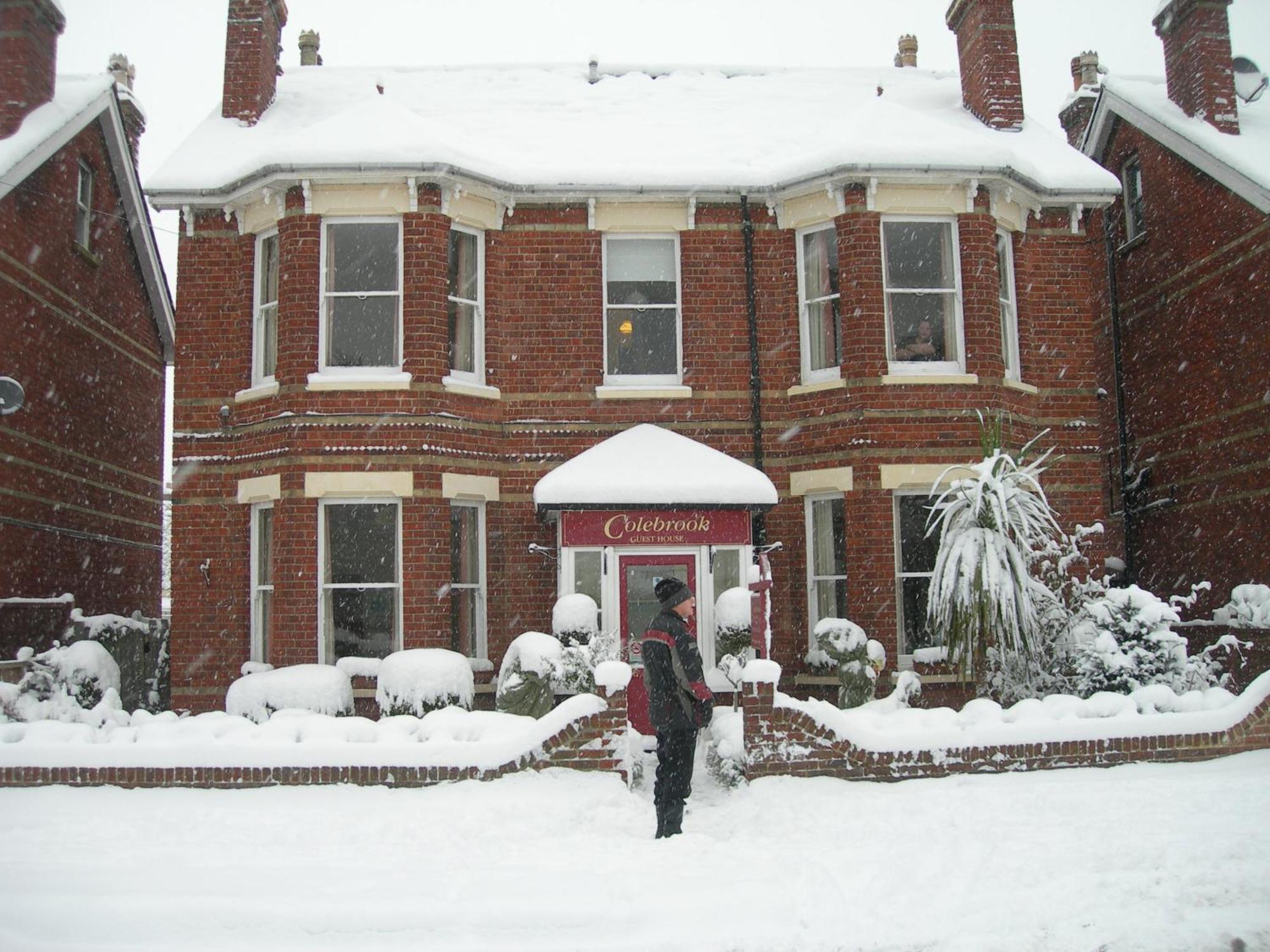 Colebrook Guest House Farnborough  Zewnętrze zdjęcie