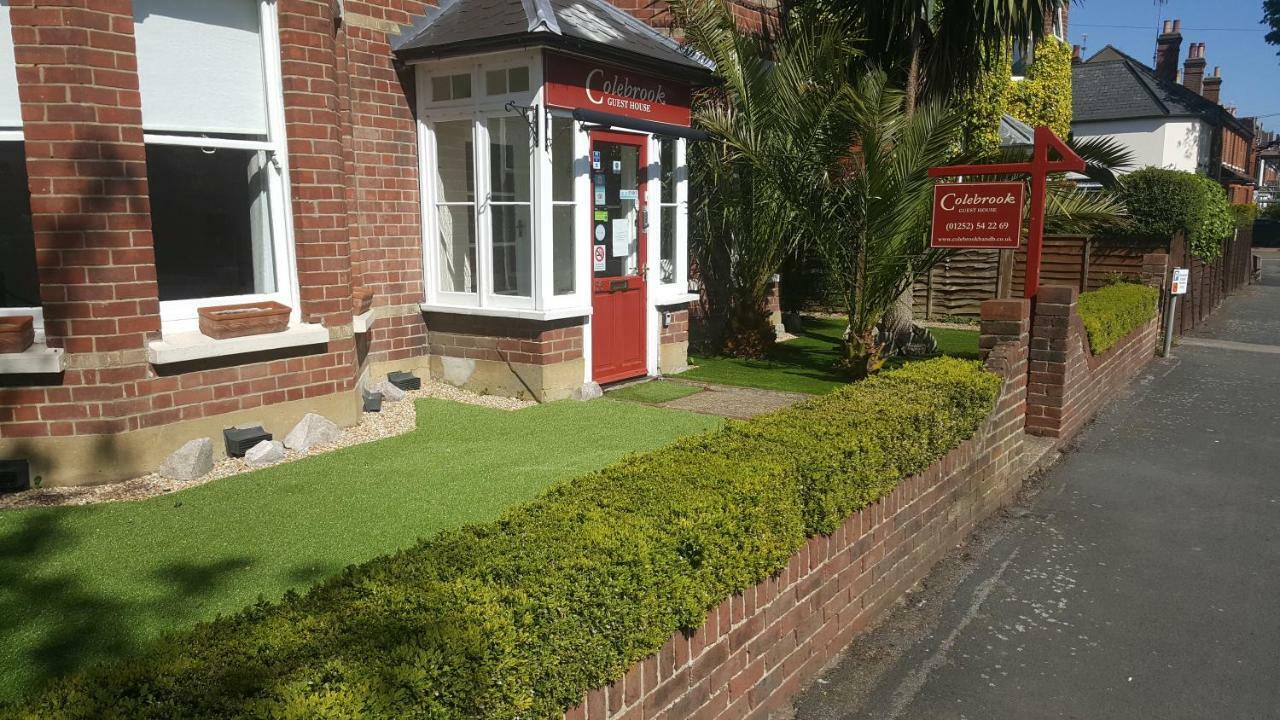 Colebrook Guest House Farnborough  Zewnętrze zdjęcie